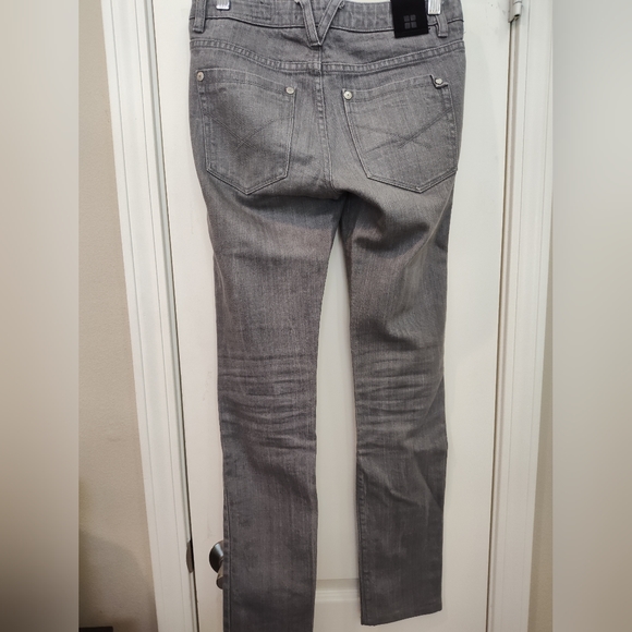 Insight Jeans - Picture 2 of 4